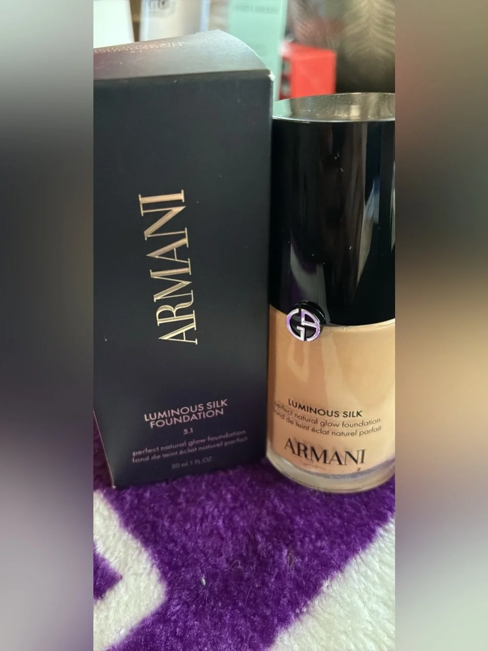 Giorgio Armani Full Size Luminous Silk Foundation - Shade 5.1 Light Cool Pink